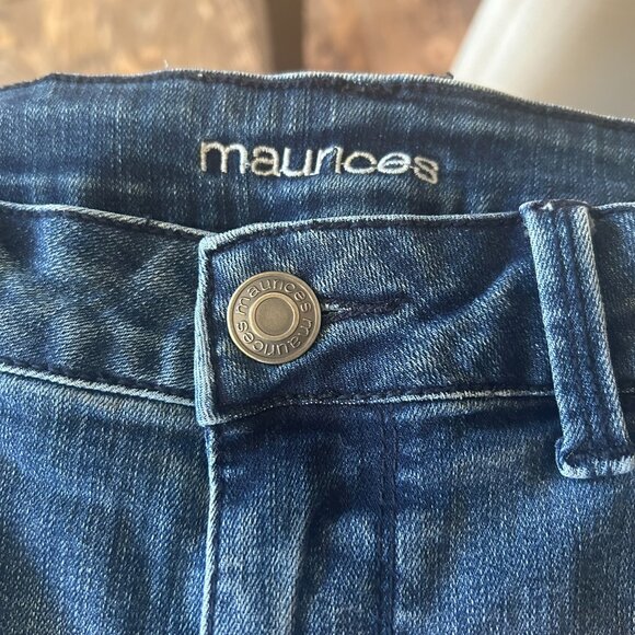 Maurices Sixe Medium Lace leg jeans VERY CUTE! - Picture 2 of 10